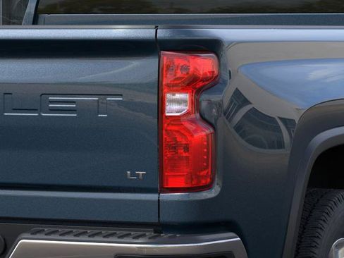 New 2026 Chevrolet Silverado 2500 LT w/ All Star Edition AWD/4WD image 11