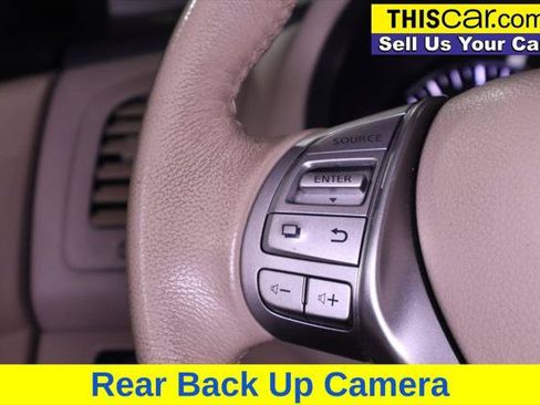 Used 2014 Nissan Altima 2.5 SV FWD image 16