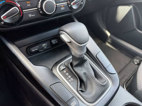 Used 2024 Kia Soul LX w/ Option Group 015 FWD image 20