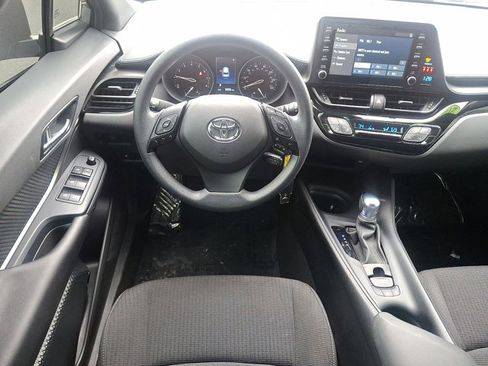 Used 2019 Toyota C-HR LE image 23