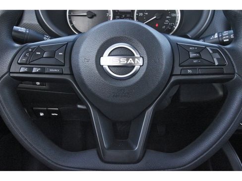 Certified 2025 Nissan Kicks Play S FWD image 17