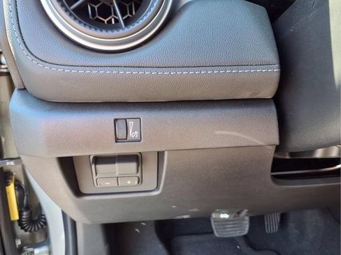 Used 2026 Chevrolet Colorado LT w/ Advanced Trailering Package AWD/4WD image 31