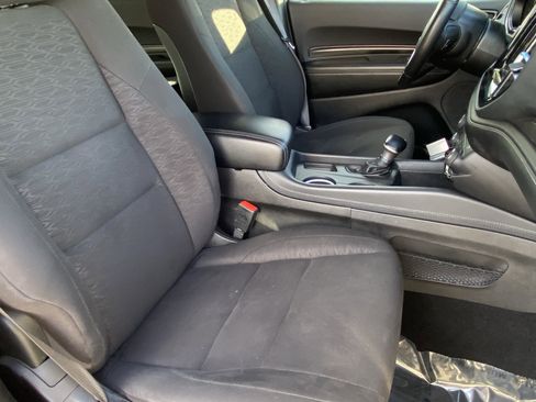 Used 2023 Dodge Durango SXT image 10