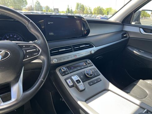 Used 2022 Hyundai Palisade SEL w/ 8P Bench Seat Package AWD/4WD image 36