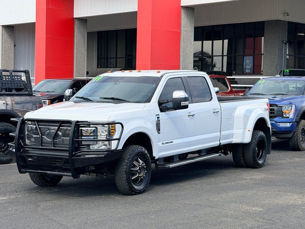Used 2019 Ford F350 Lariat w/ Lariat Ultimate Package AWD/4WD image 1