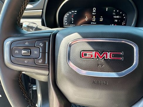 Used 2024 GMC Yukon XL AT4 w/ Technology Package AWD/4WD image 26