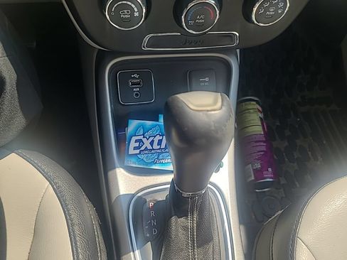 Used 2018 Jeep Compass Latitude FWD image 18