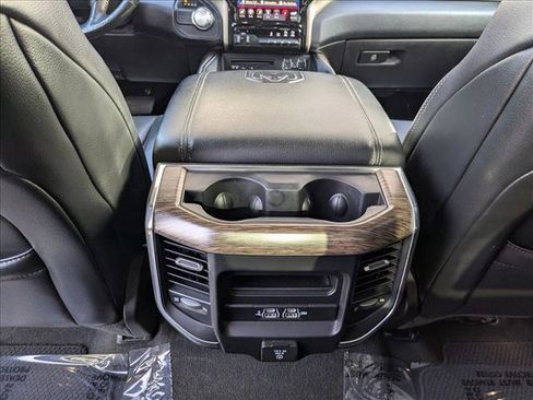 Used 2019 RAM 1500 Laramie RWD image 17