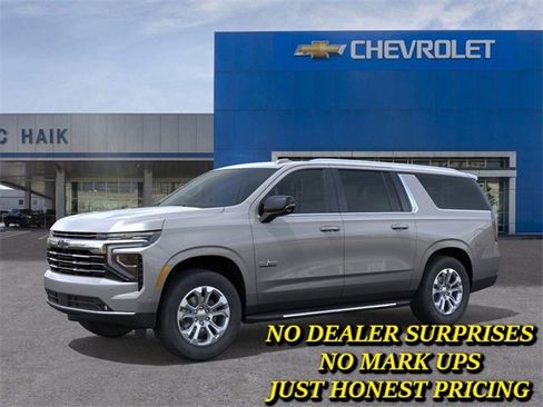 New 2026 Chevrolet Suburban LT w/ Comfort Package image 2
