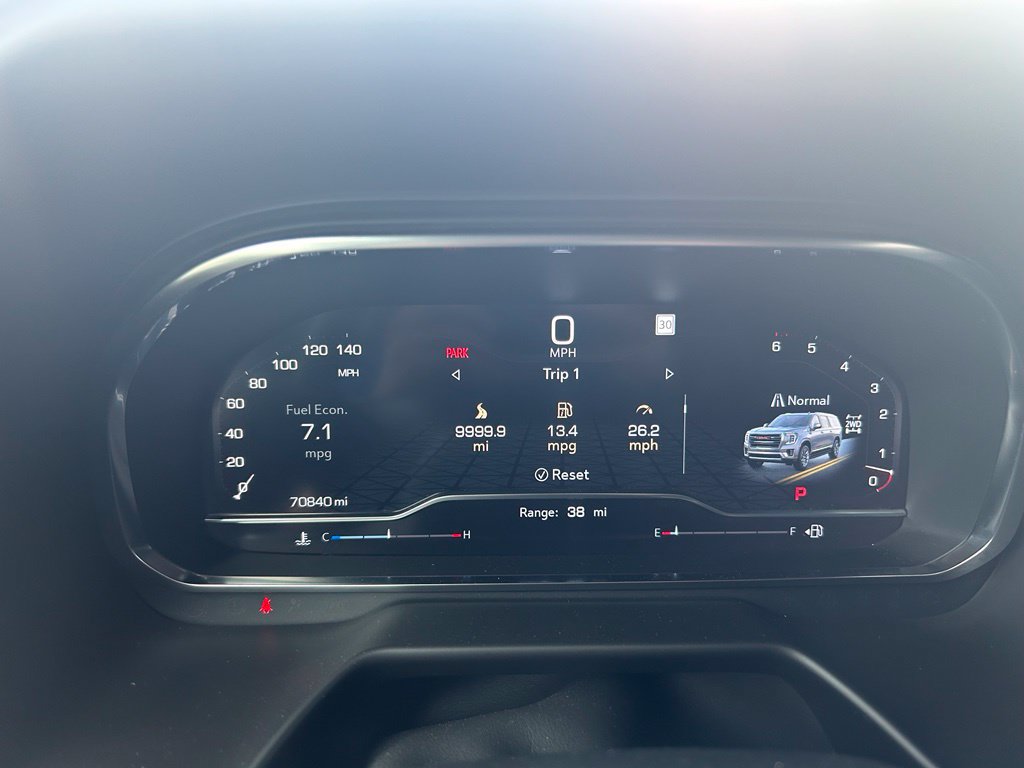 Used 2023 GMC Yukon AT4 AWD/4WD image 25