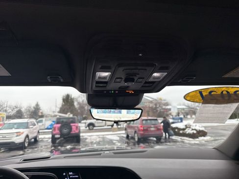 Used 2021 Cadillac Escalade Sport image 28