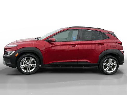 Used 2023 Hyundai Kona SEL w/ Convenience Package image 2