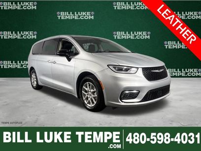 Used 2024 Chrysler Pacifica Touring-L