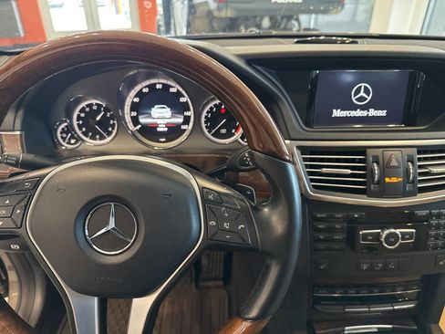 Used 2013 Mercedes-Benz E 350 4MATIC Sedan w/ Premium 1 Pkg image 19