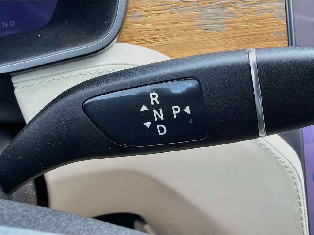 Used 2020 Tesla Model S Long Range AWD/4WD image 29