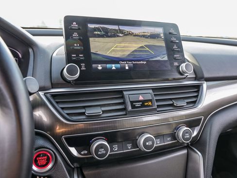 Used 2020 Honda Accord Sport image 28