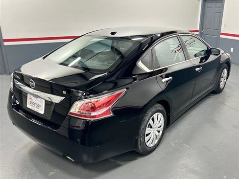 Used 2014 Nissan Altima 2.5 S w/ Display Audio Package image 8