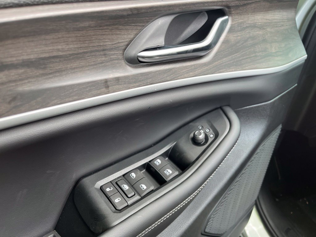 New 2026 Jeep Grand Cherokee Altitude AWD/4WD image 25