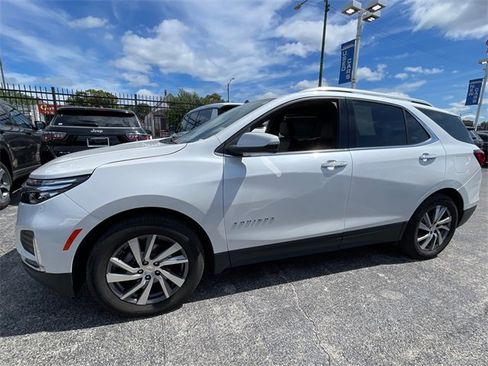 Used 2022 Chevrolet Equinox Premier w/ LPO, Floor Liner Package image 3