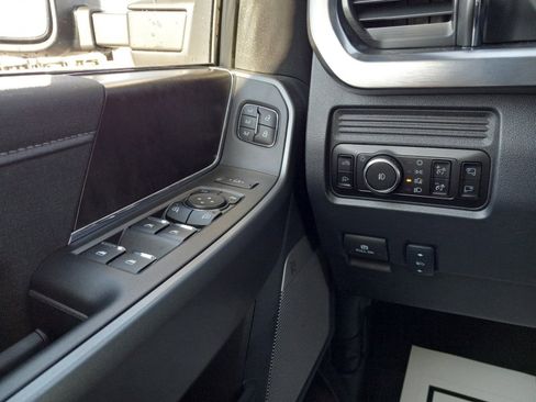 New 2025 Ford F250 Lariat w/ Lariat Ultimate Package AWD/4WD image 26