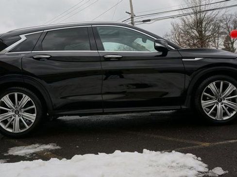Used 2020 INFINITI QX50 Sensory w/ Proactive Package image 8