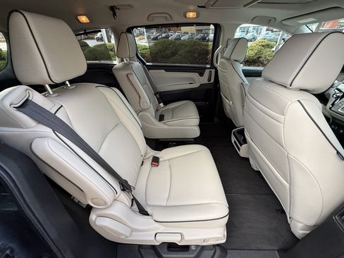 Used 2026 Honda Odyssey Touring image 38
