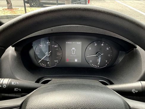 Used 2023 RAM ProMaster 2500 FWD image 11