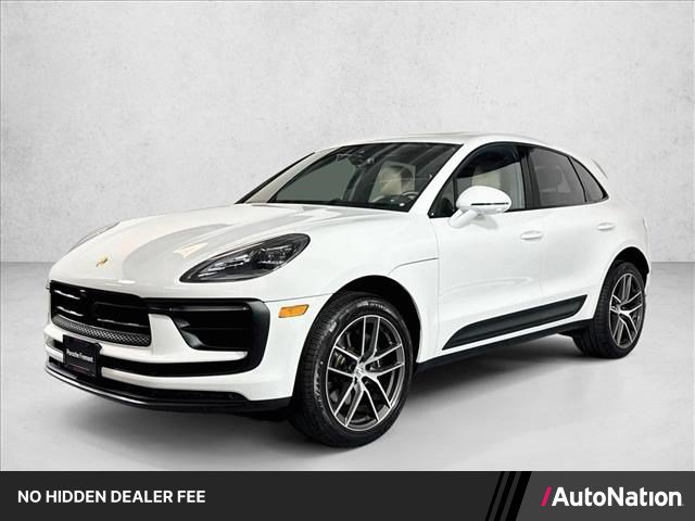 Certified 2026 Porsche Macan AWD/4WD image 1