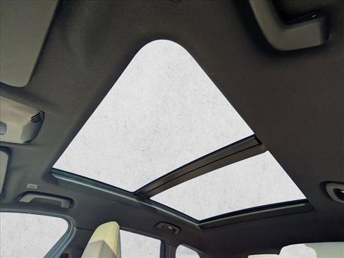 Used 2024 BMW X1 xDrive28i image 15