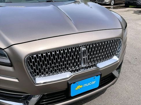 Used 2019 Lincoln Nautilus Reserve AWD/4WD image 30