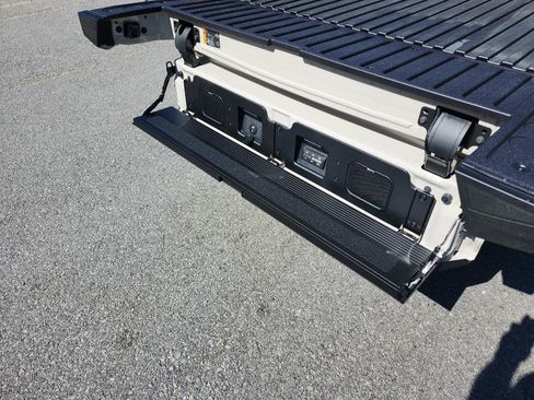 New 2026 GMC Sierra 1500 Denali Ultimate image 10