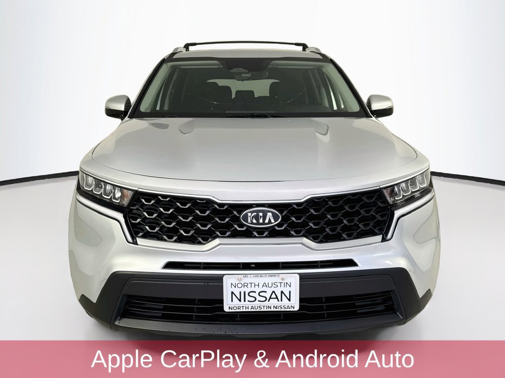 Used 2021 Kia Sorento LX FWD image 2