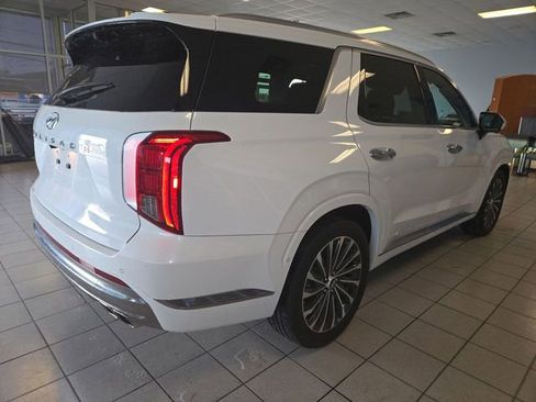 Used 2025 Hyundai Palisade Calligraphy image 8