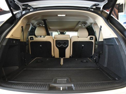 Used 2023 Acura MDX SH-AWD w/ Technology Package image 16