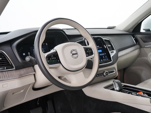 Used 2023 Volvo XC90 B6 Plus w/ Protection Package Premier AWD/4WD image 27