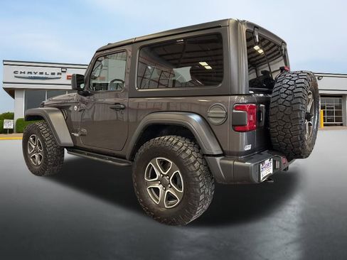 Used 2021 Jeep Wrangler Sport S image 3