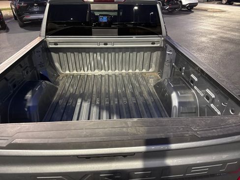 Used 2025 Chevrolet Silverado 1500 LT w/ Safety Package image 28