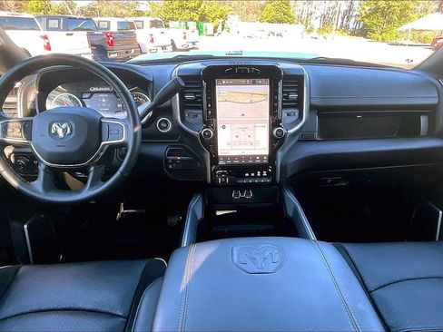 Used 2023 RAM 2500 Laramie w/ Night Edition image 8