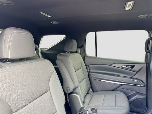 New 2026 Chevrolet Traverse LT w/ LPO, Floor Liner Package image 32