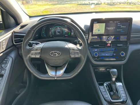 Used 2020 Hyundai Ioniq Limited FWD image 26