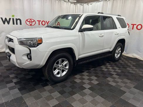 Used 2024 Toyota 4Runner SR5 image 4