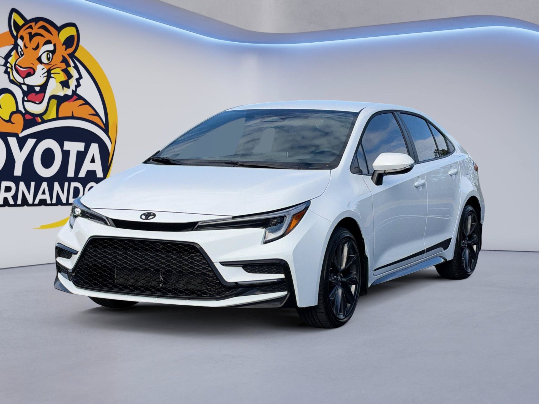 Used 2027 Toyota Corolla SE FWD image 1