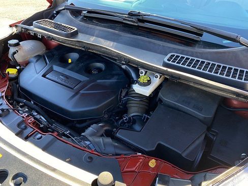 Certified 2019 Ford Escape Titanium image 62