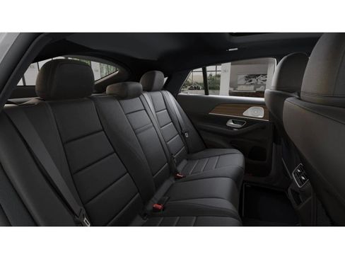 New 2026 Mercedes-Benz GLE 450 4MATIC Coupe image 17