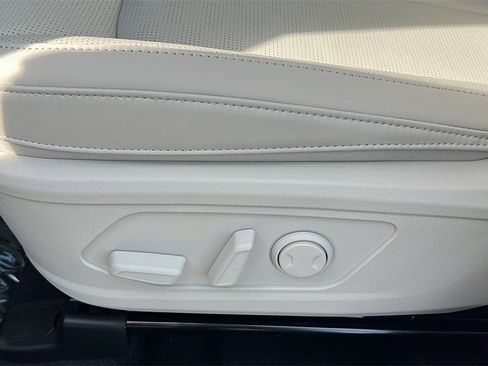 New 2026 Kia Sorento EX image 13