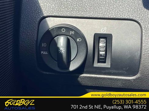 Used 2006 Ford Mustang GT RWD image 24
