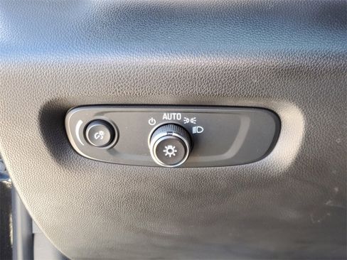 Used 2023 Chevrolet Traverse Premier w/ Redline Edition image 22