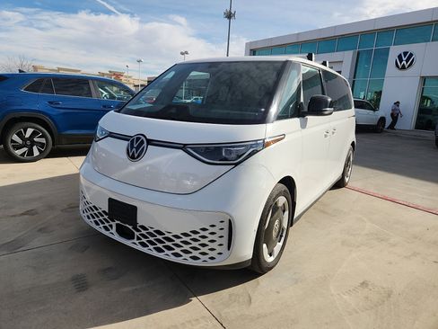 Used 2025 Volkswagen ID. Buzz Pro S image 3