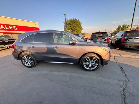 Used 2019 Acura MDX SH-AWD w/ Advance Package image 3