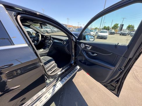 Used 2018 Mercedes-Benz GLC 300 4MATIC Coupe image 24